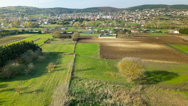 Ömerler Mahallesi'nde 610 m² Konut İmarlı Arsa